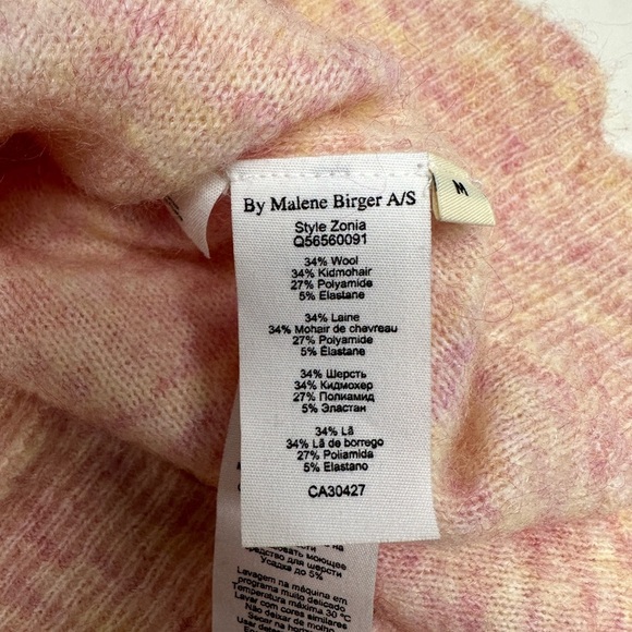 By Malene Birger sweater size M wool blend - Picture 8 of 10